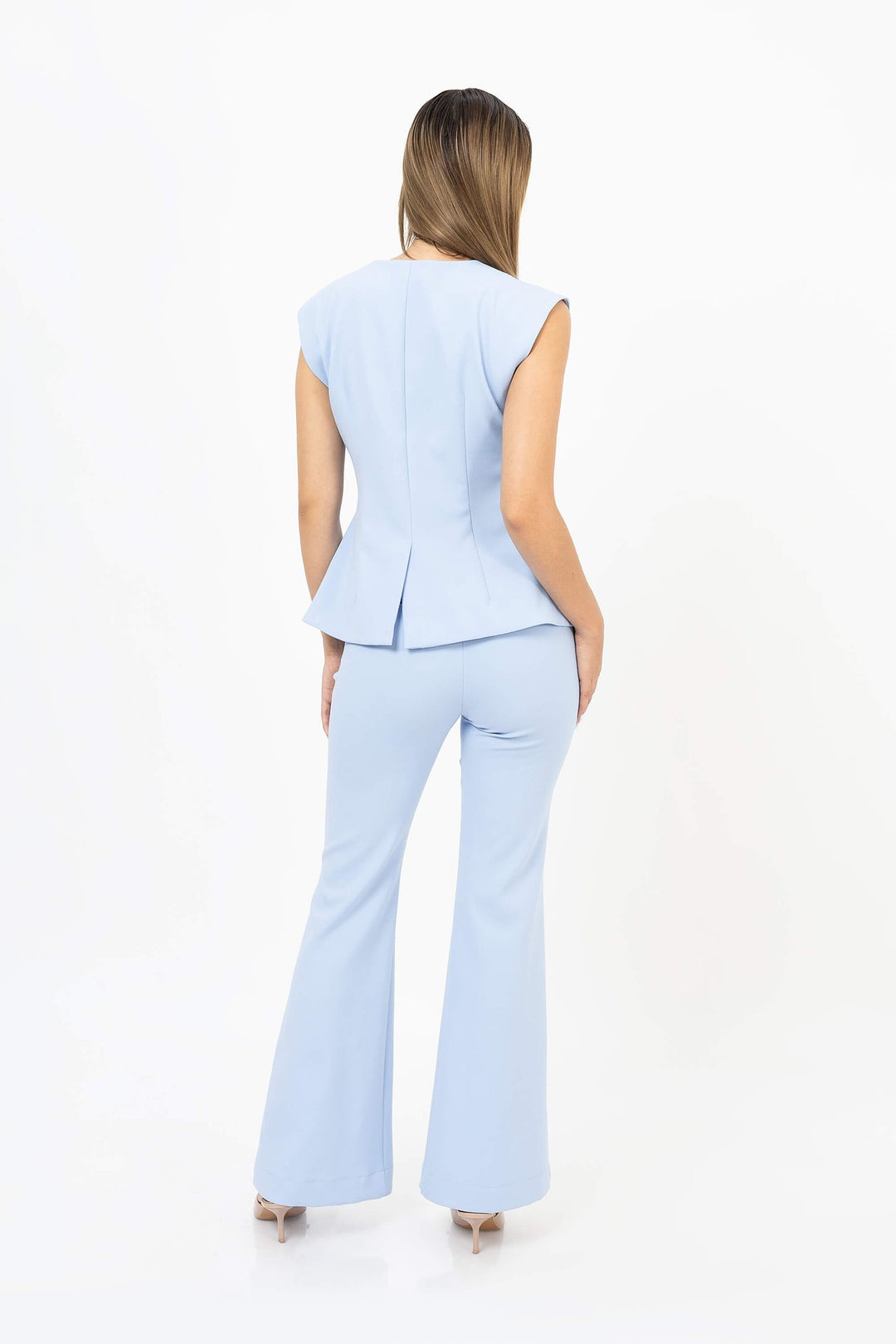 Pantalón acampanado de tiro alto