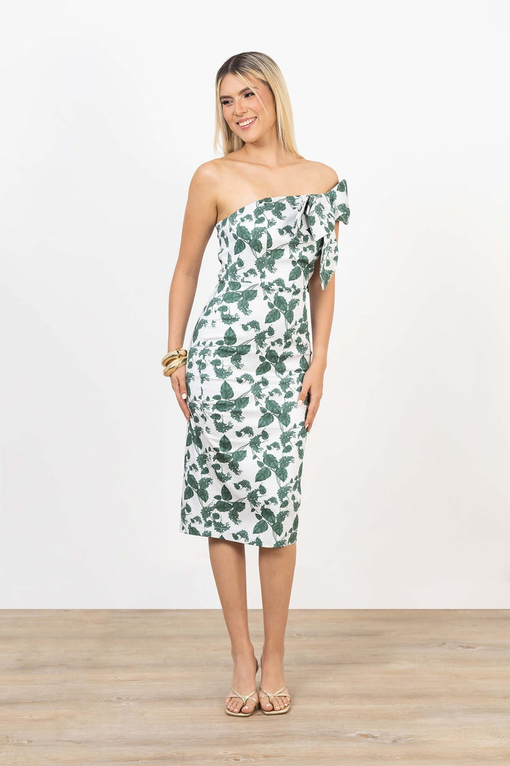 Vestido midi de un hombro