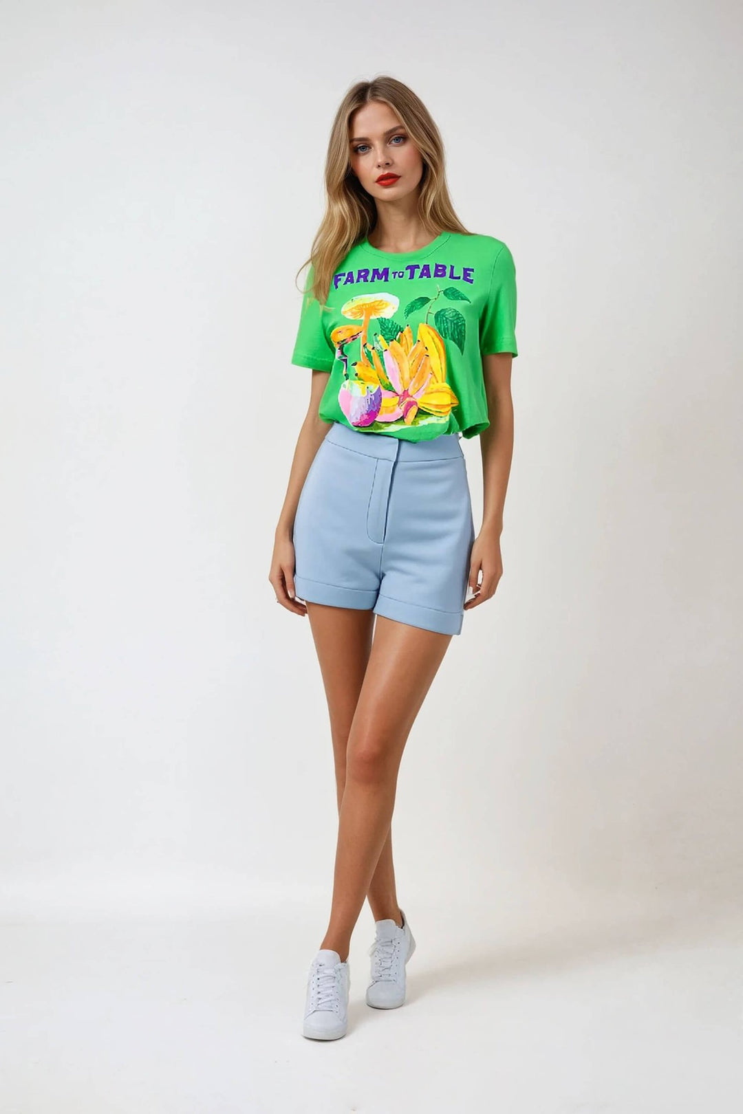 Short estructurado de tiro alto con dobladillo