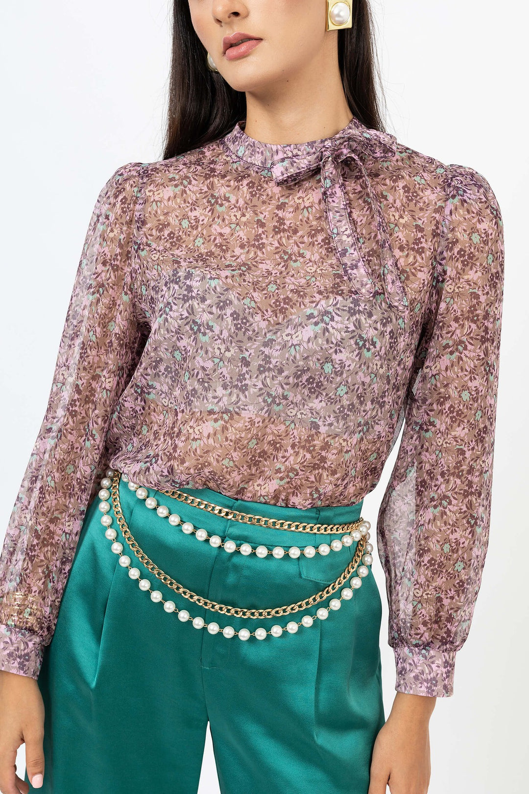 Blusa de gasa con lazo al cuello