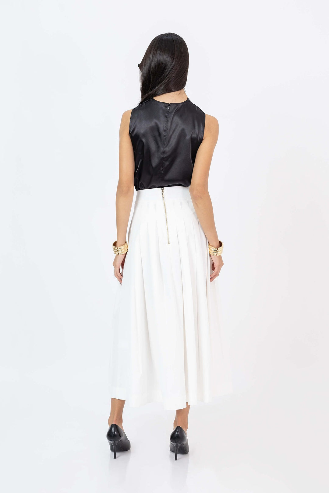 Blusa satinada con cuello halter