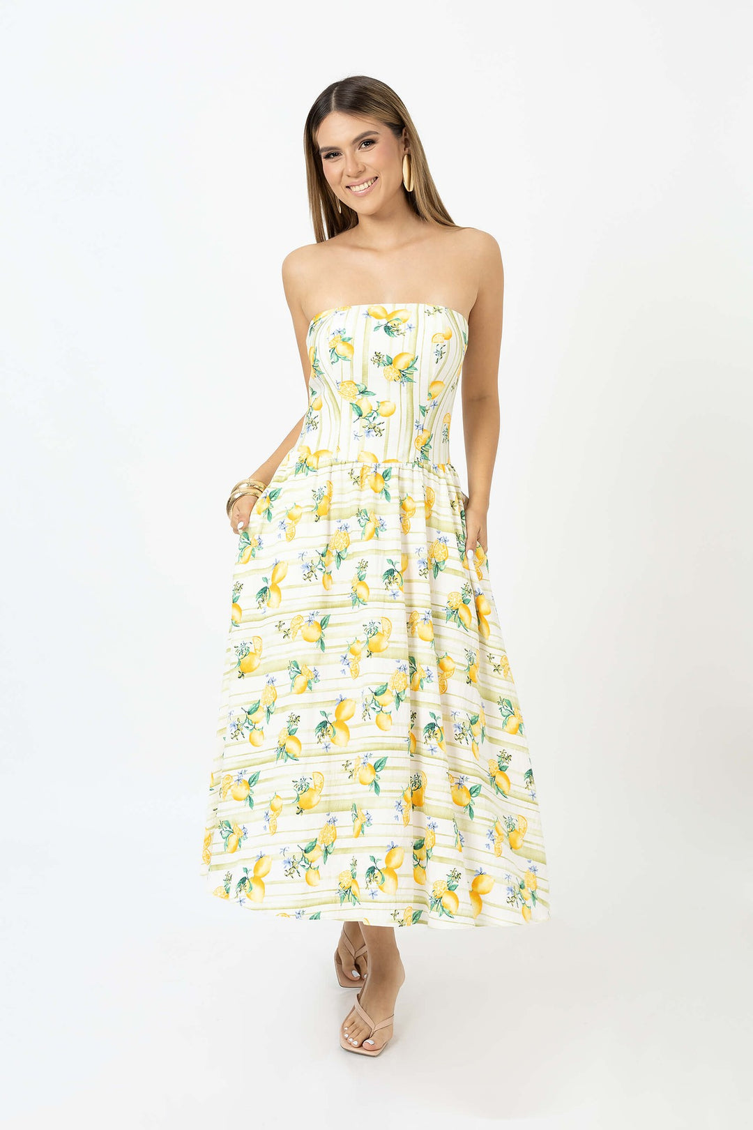 Vestido strapless midi con estampado