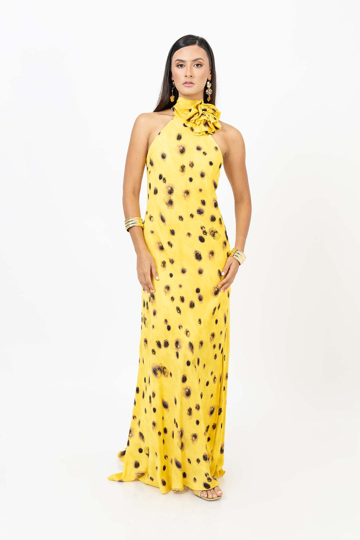 Vestido amarillo sisa con aberturas laterales