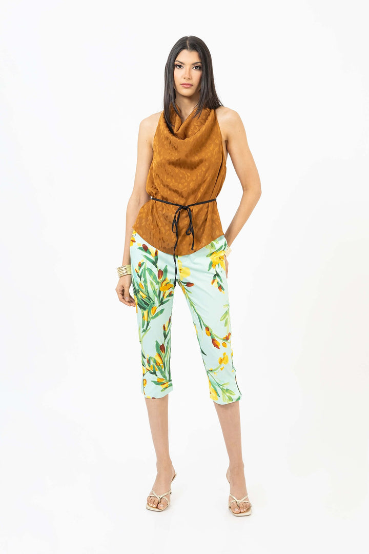 Pantalón capri entallado