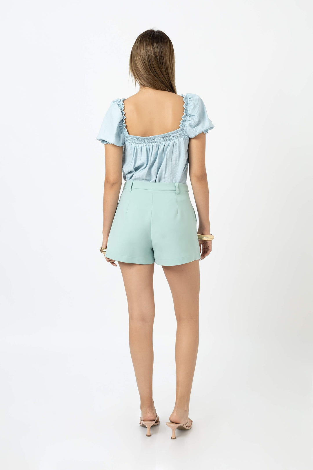 Blusa de escote cuadrado con mangas