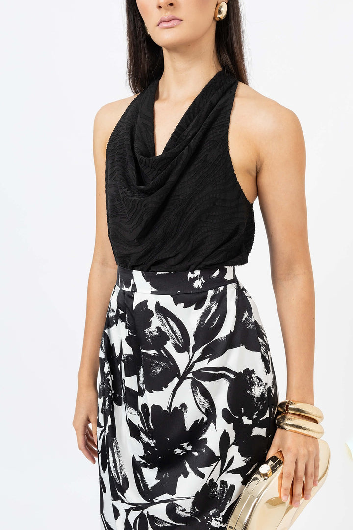 Blusa halter con escote drapeado