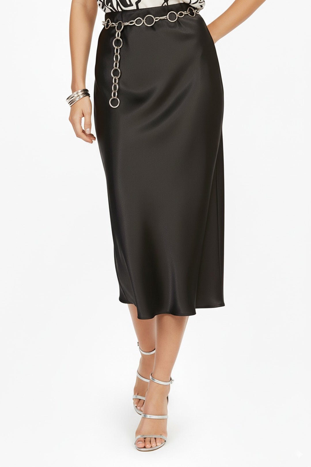 Falda satinada midi elegante