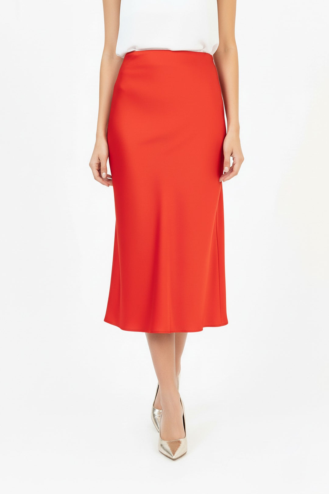 Falda satinada midi elegante