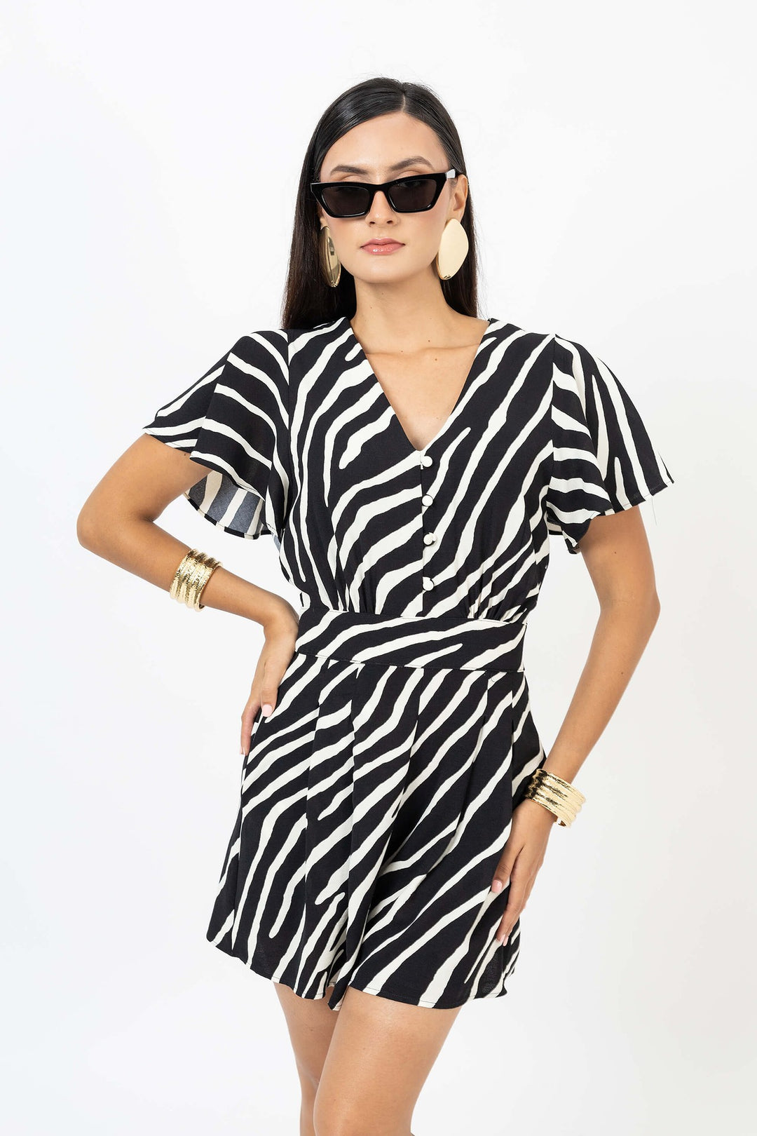 Shortsuit con escote en V