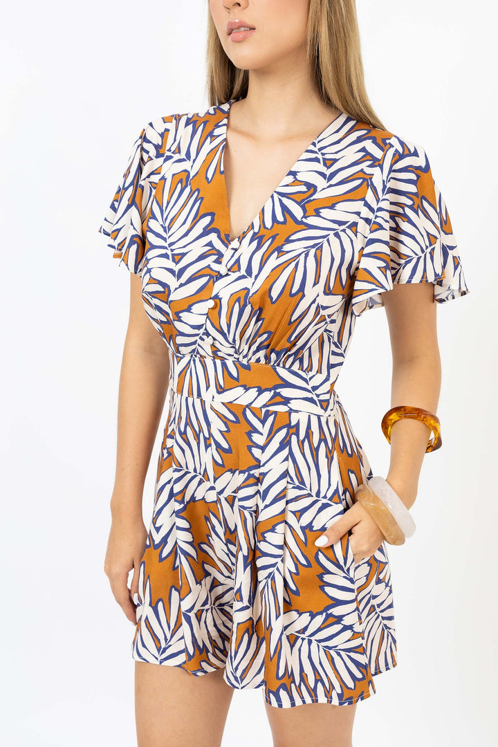 Shortsuit con escote en V