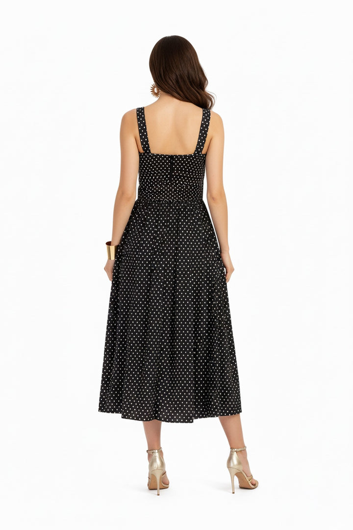 Vestido de lunares con lazo