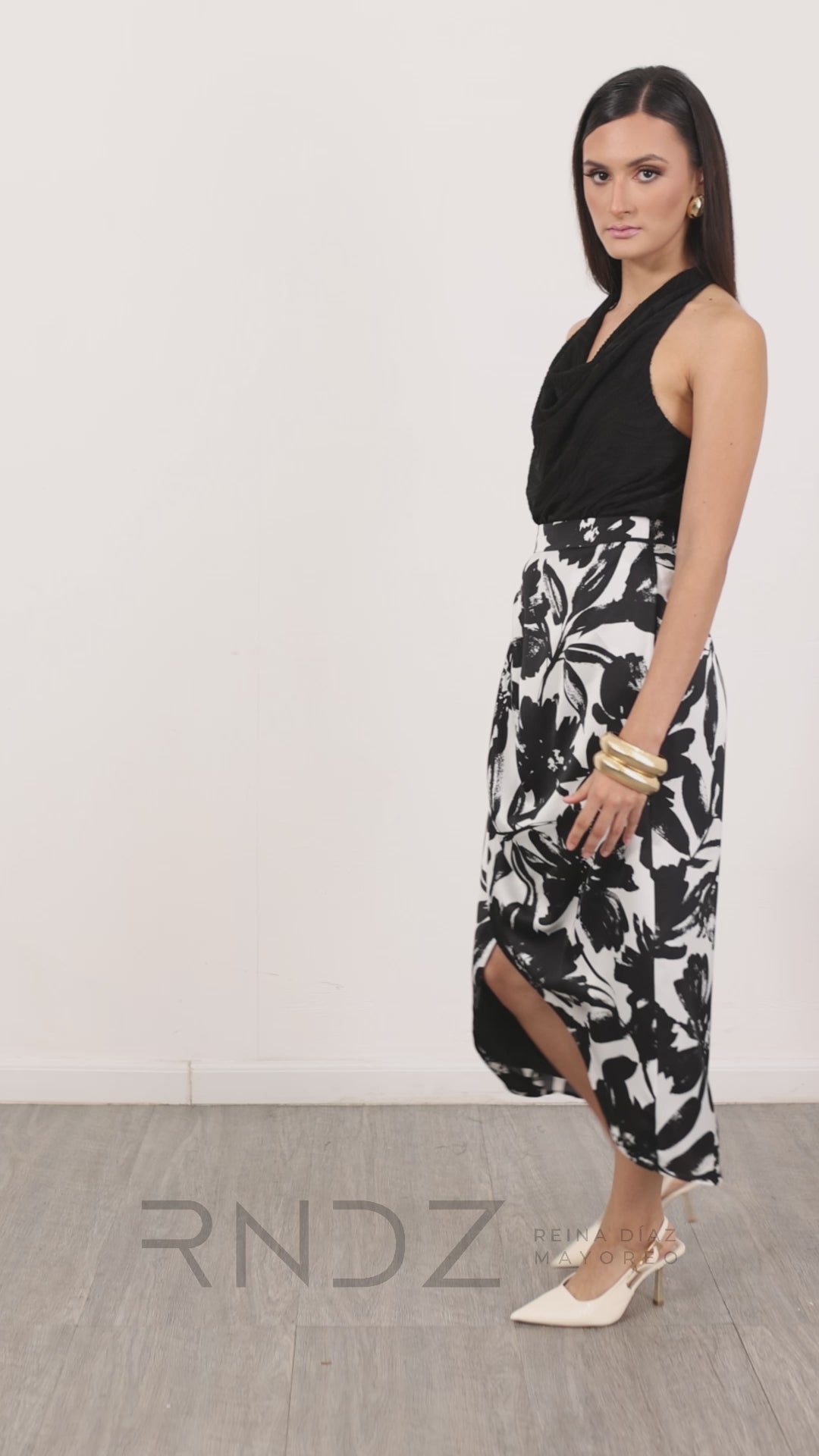 Falda midi cruzada floral