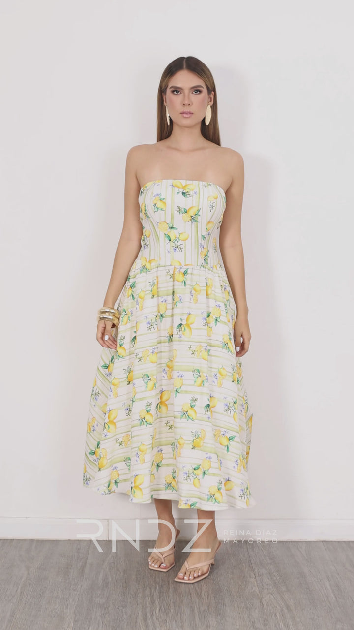 Vestido strapless midi con estampado