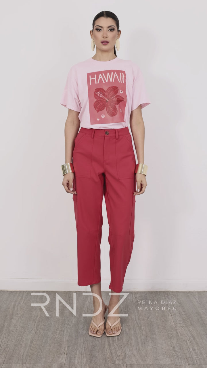 Pantalón cargo entallado corte tobillero