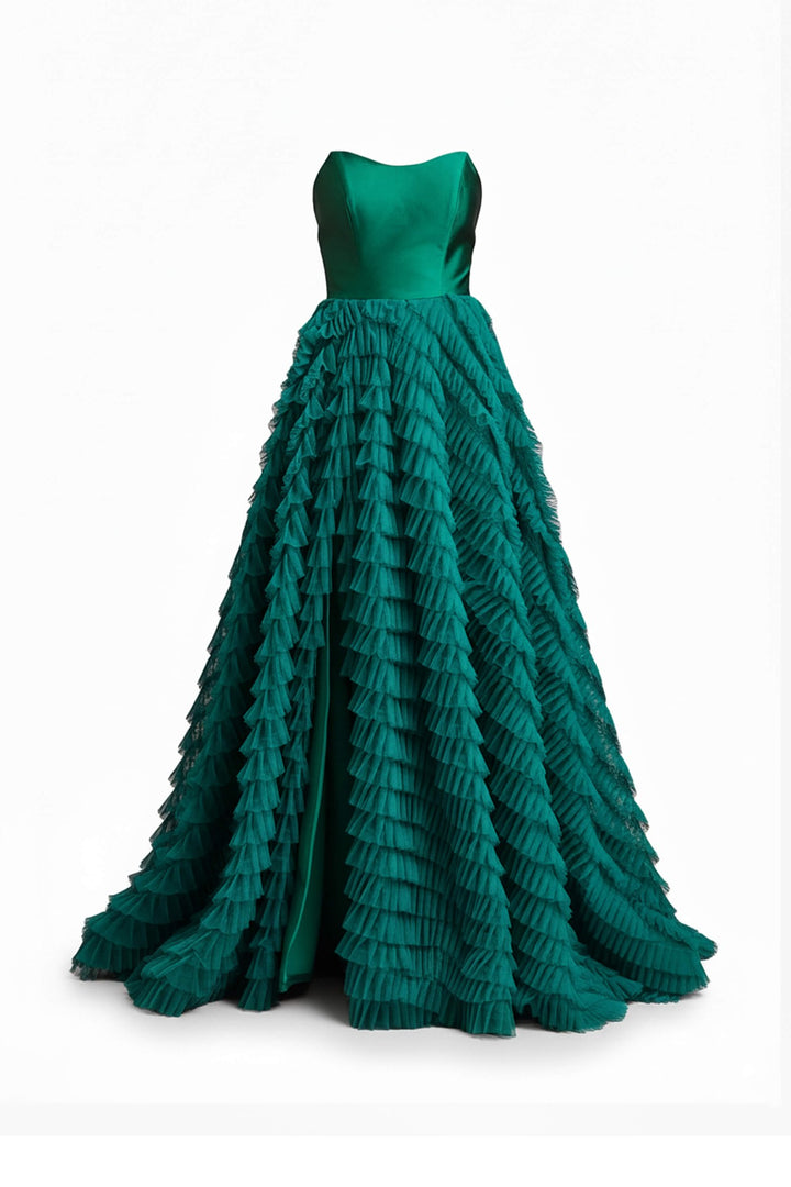 Vestido de gala con olanes