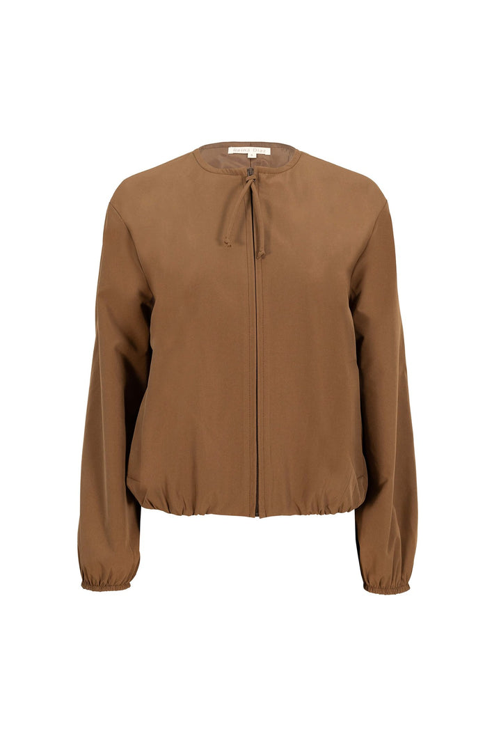 Chamarra ligera moderna