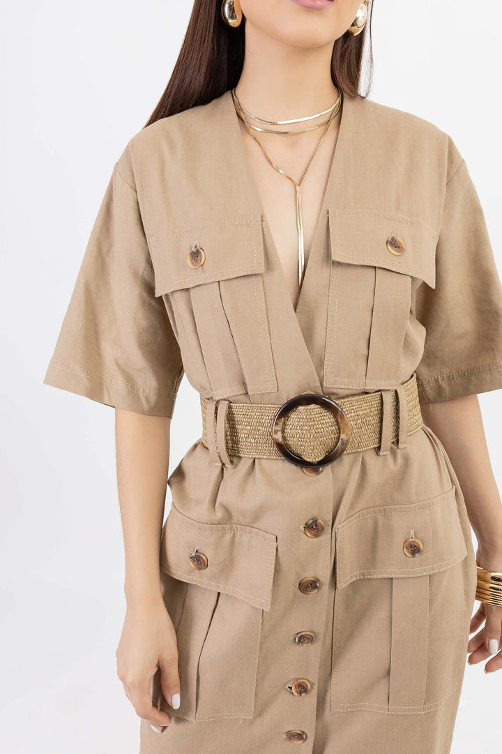 Vestido midi con cinturón