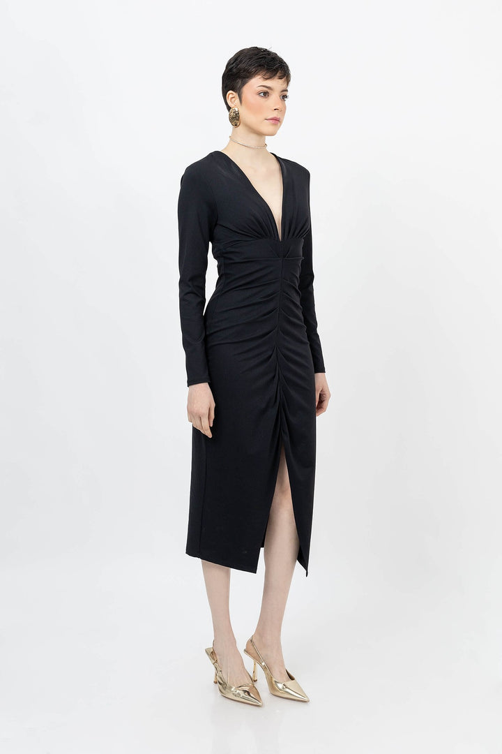 Vestido de mangas con drapeado central