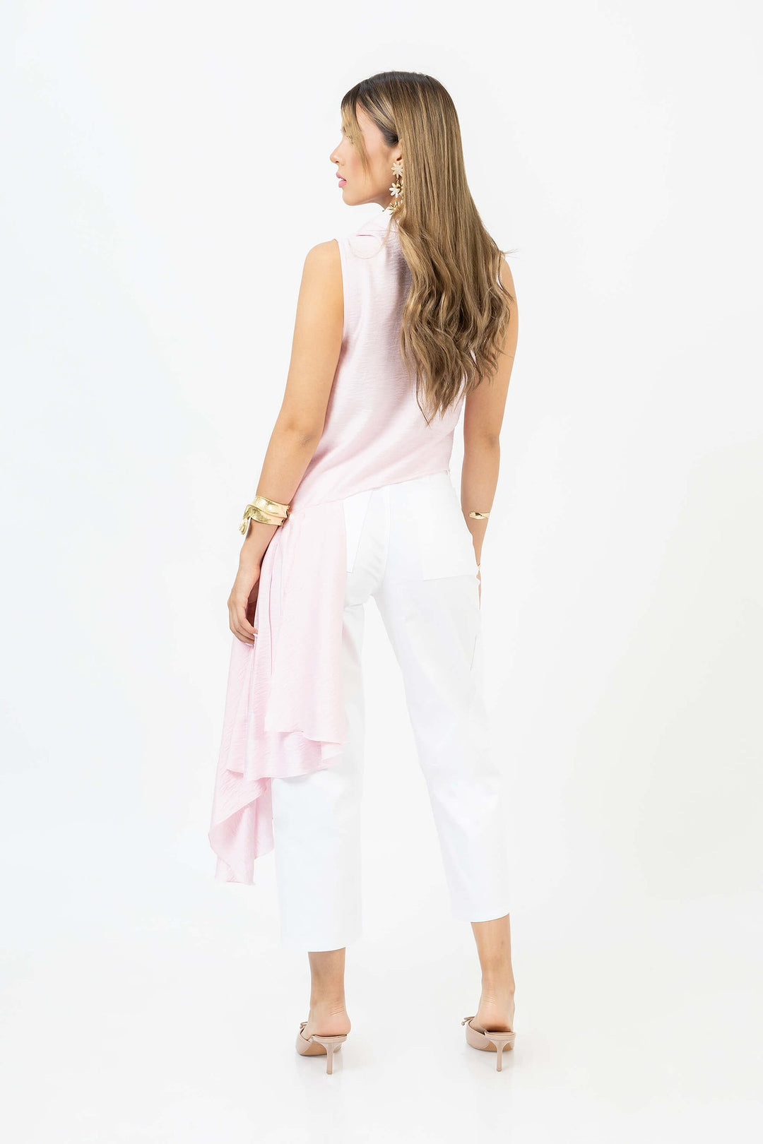 Blusa asimétrica con drapeado