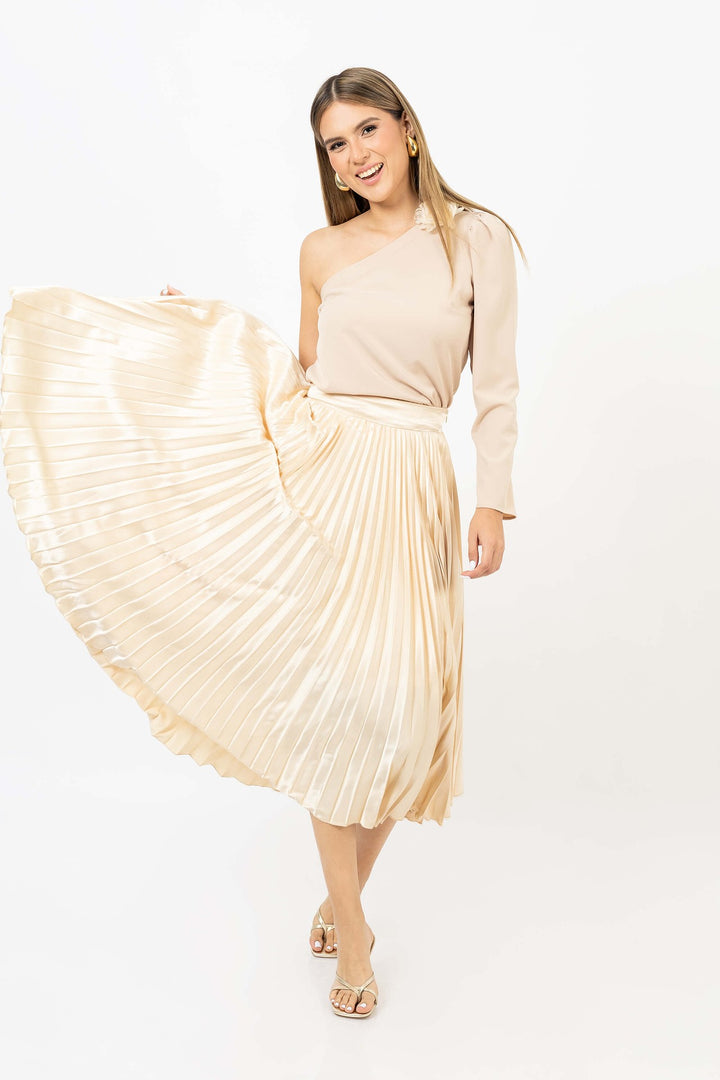 Blusa de una manga con flor 3D