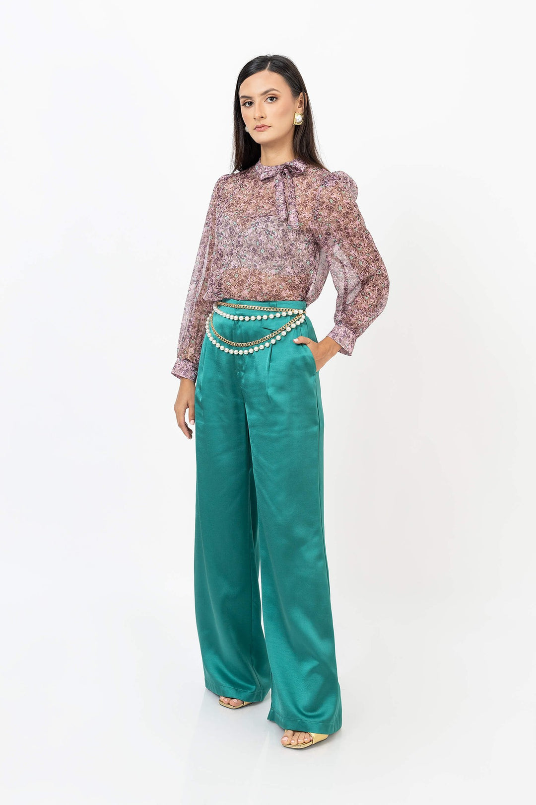 Blusa de gasa con lazo al cuello