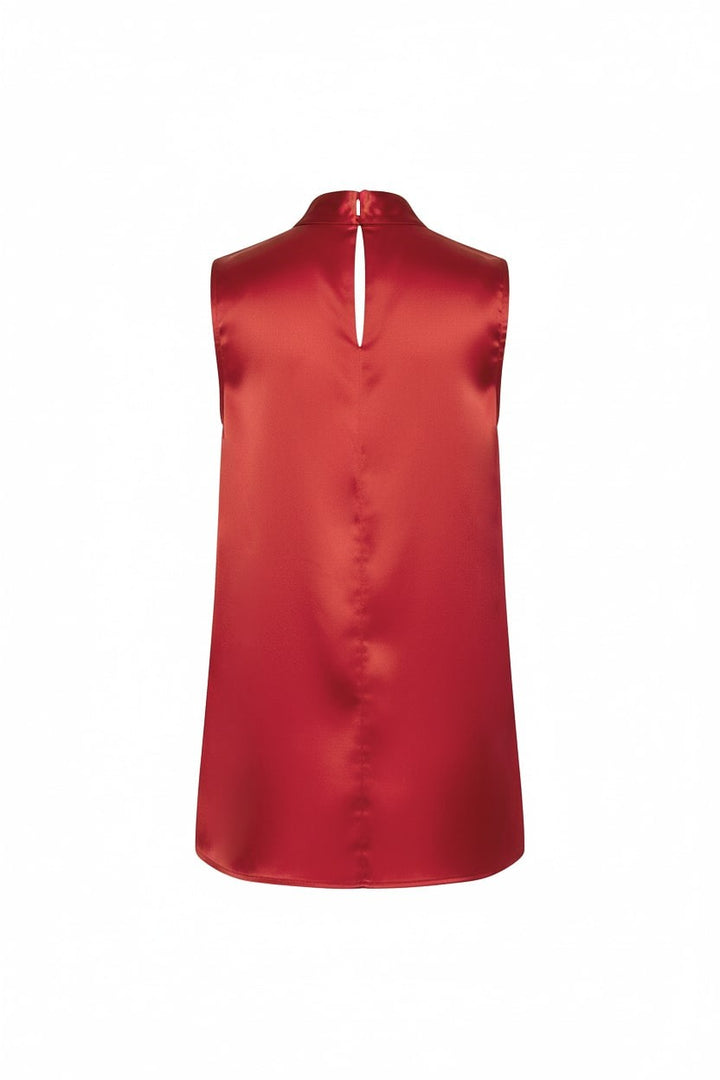 Blusa satinada con drapeado lateral