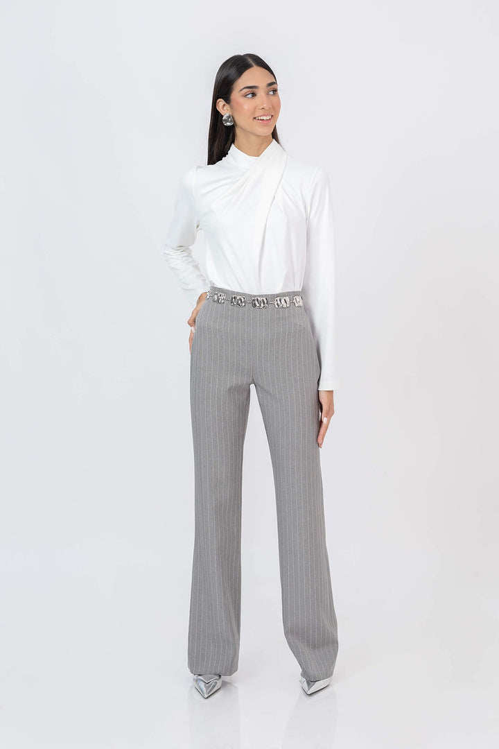 Pantalón de vestir con líneas finas