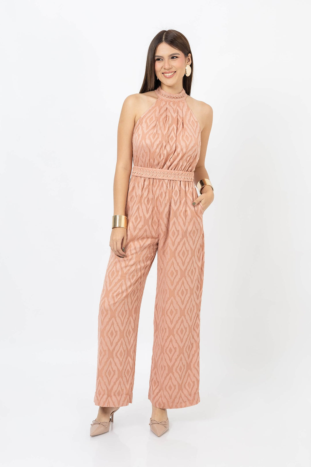 Jumpsuit Halter con Detalles de Encaje