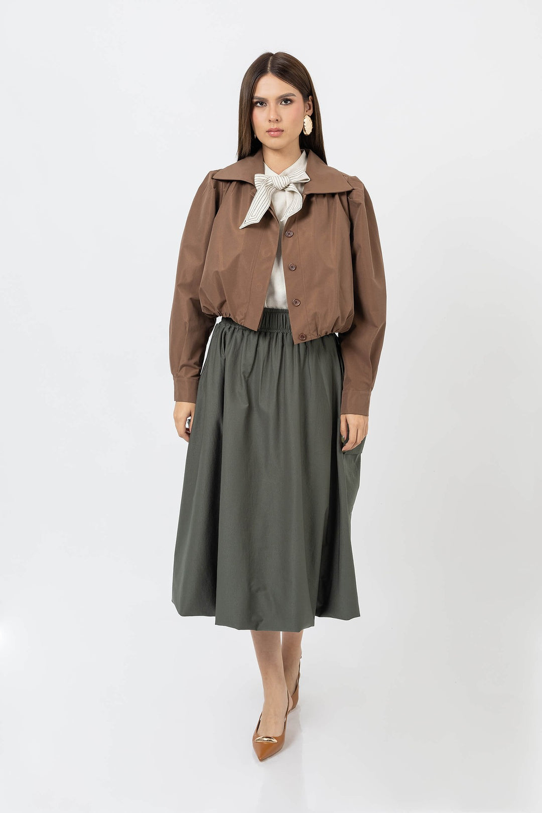 Chamarra corta estructurada