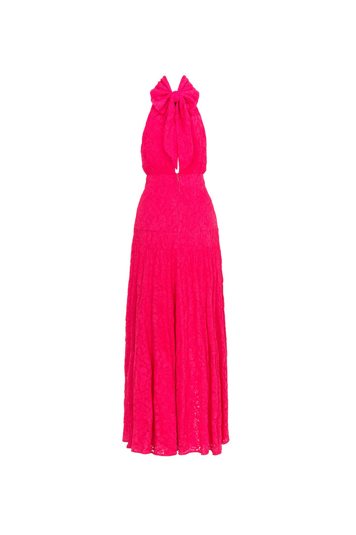 Vestido largo de encaje cuello halter