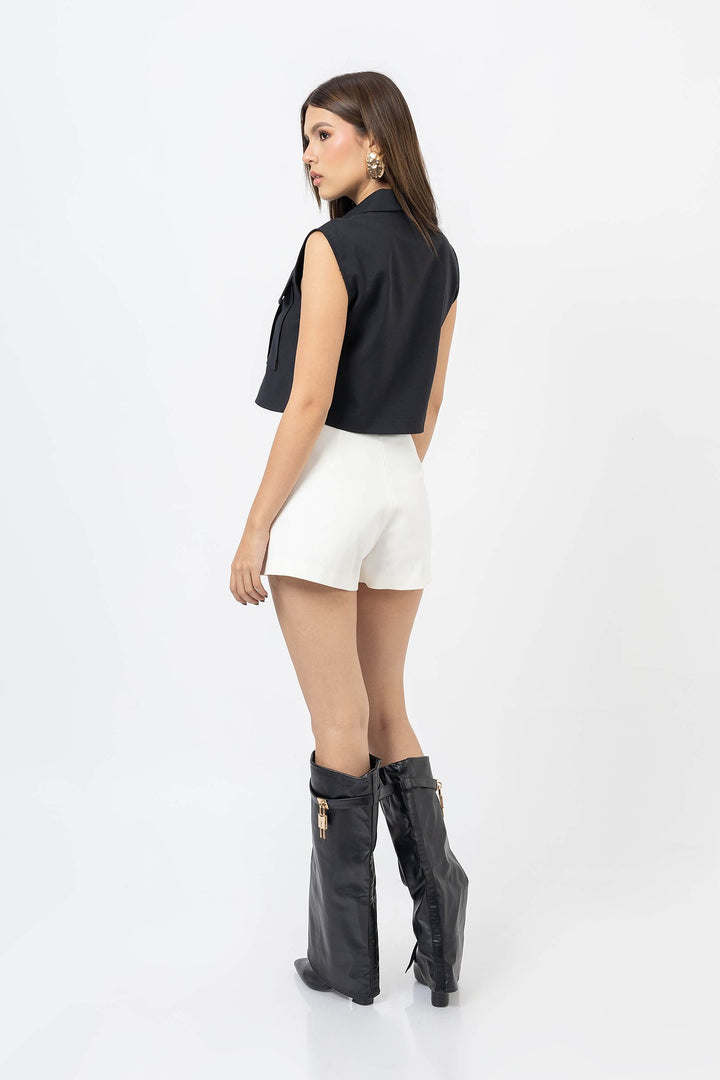 Blusa tipo cargo sin mangas