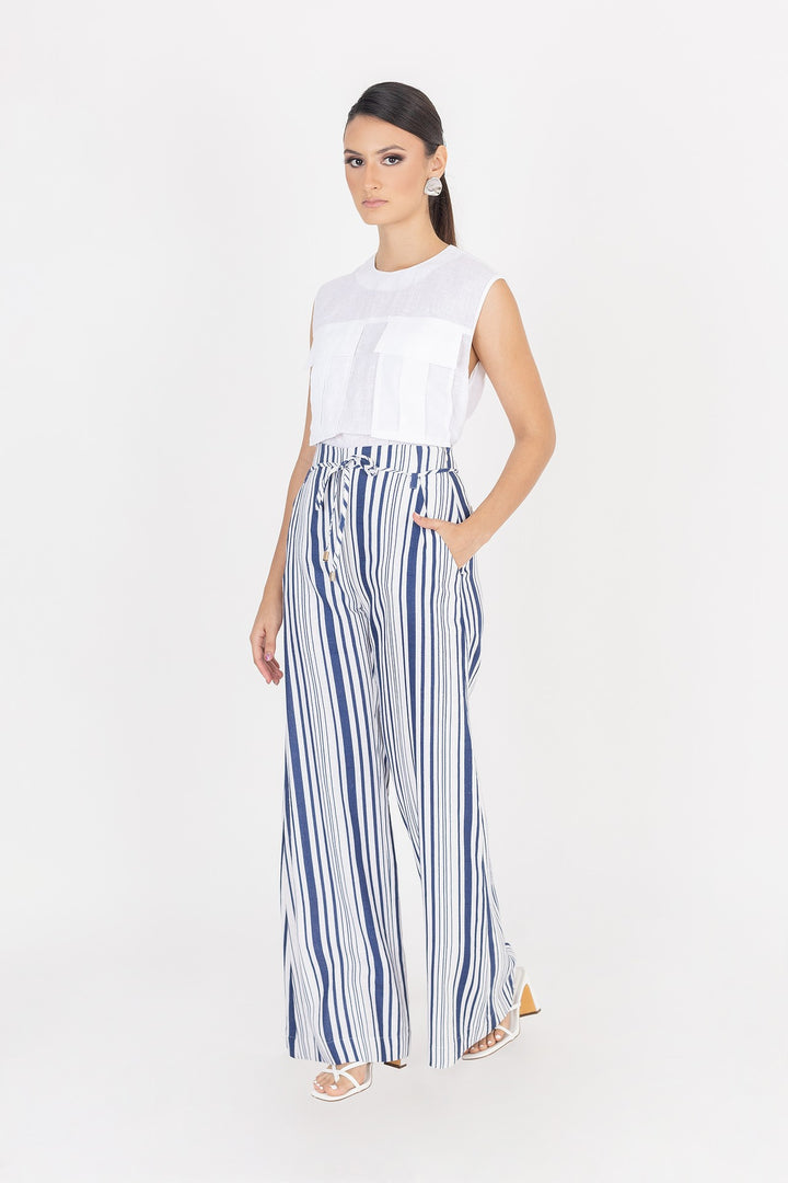 Blusa sin mangas tipo cargo de lino