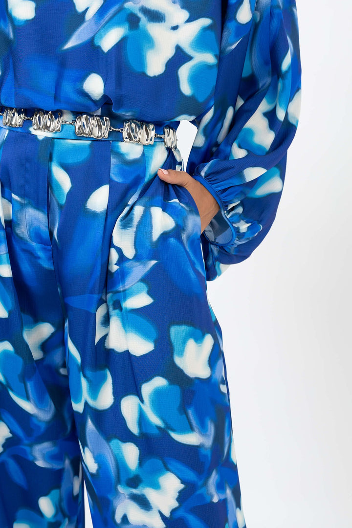 Pantalón estampado pierna ancha
