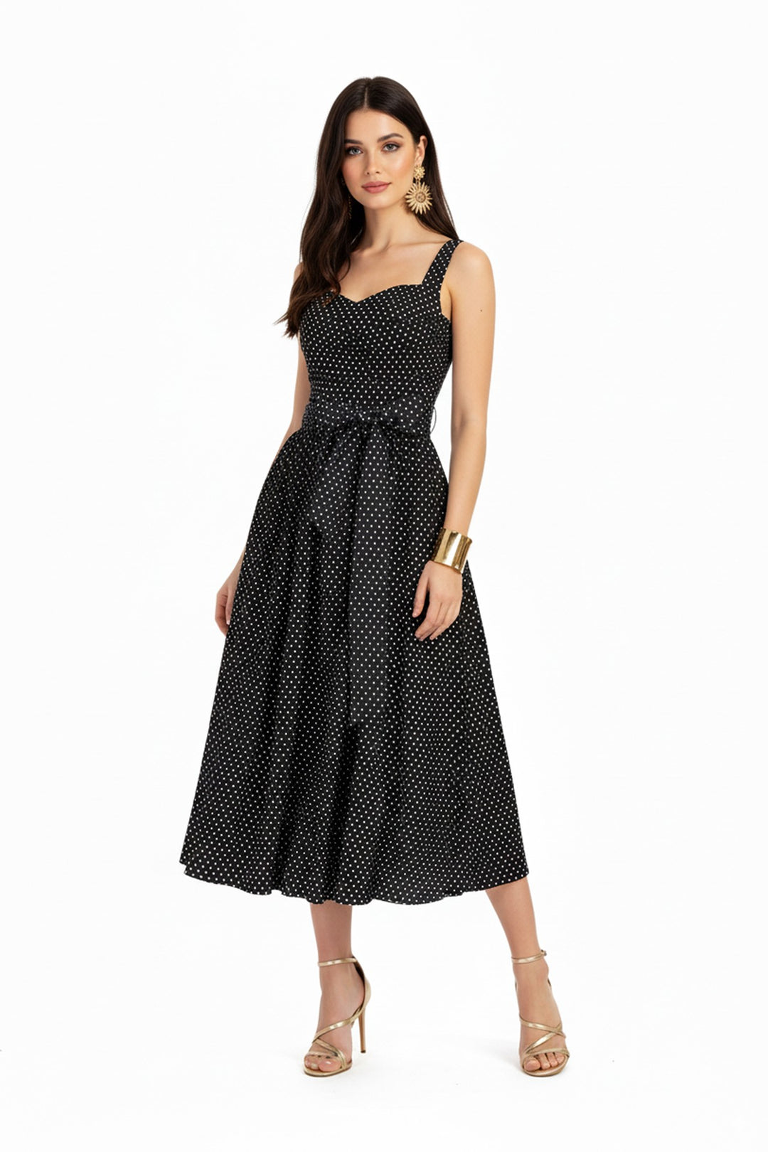 Vestido de lunares con lazo