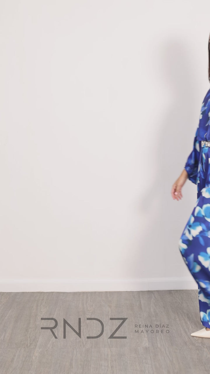 Blusa estampada manga amplia